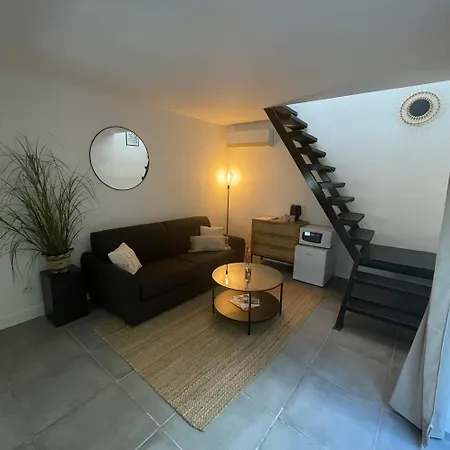 La Tuilerie Du Bazalac Bed & Breakfast *